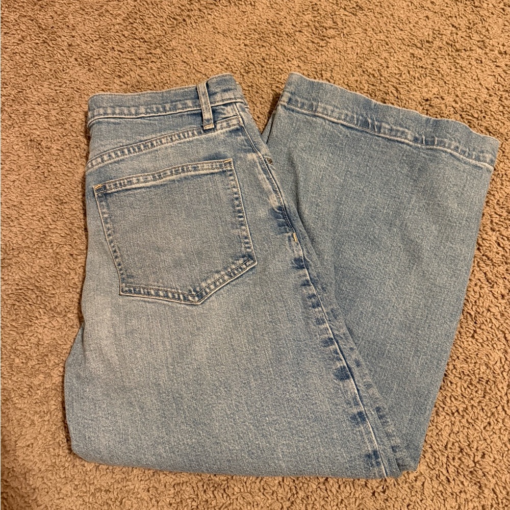 GAP High Rise Wide-Leg Crop Jeans - Picture 7 of 9
